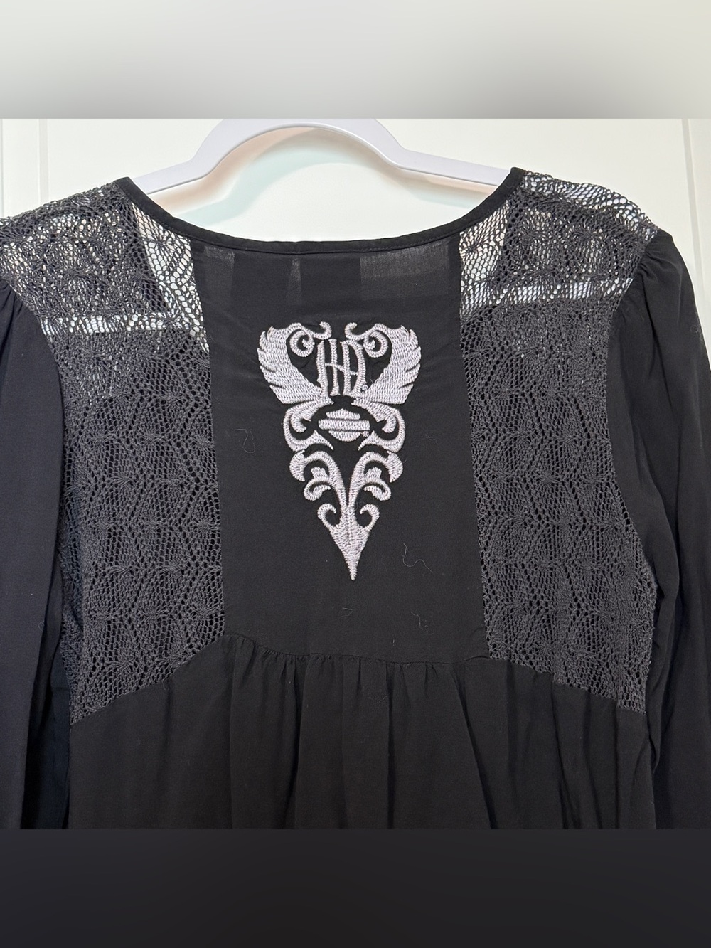 PtP 20” Harley-Davidson Black Lace Yoke Boho Tunic 🩶Top Women’s L 3/4 Sleeve